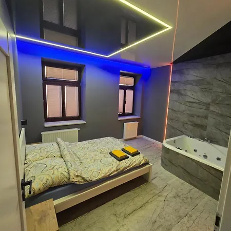 Centrum Jacuzzi Prywatny Parking Klimatyzacja 2 Radom Exterior photo